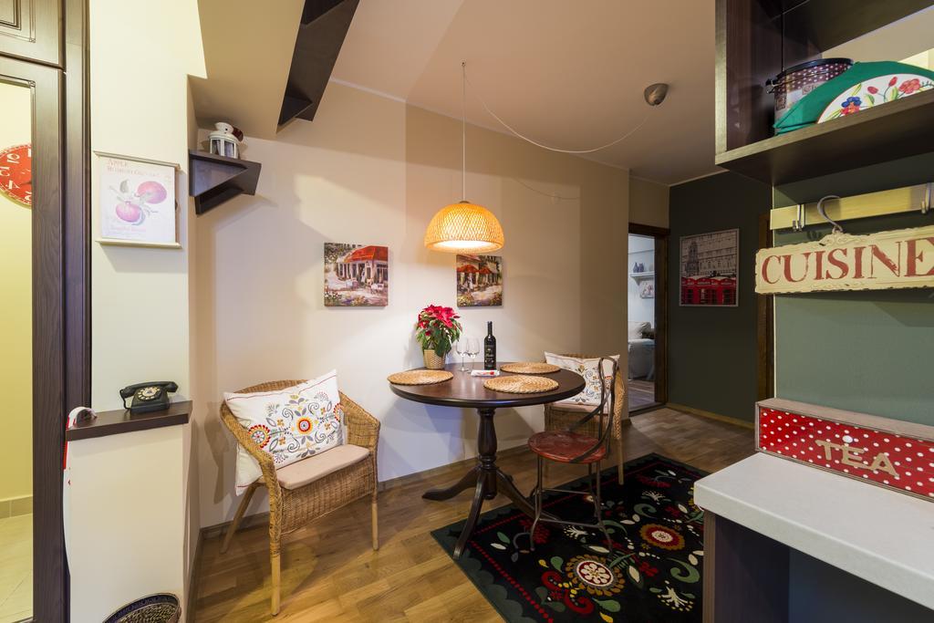 Alba House Apartman Gyulafehérvár Szoba fotó